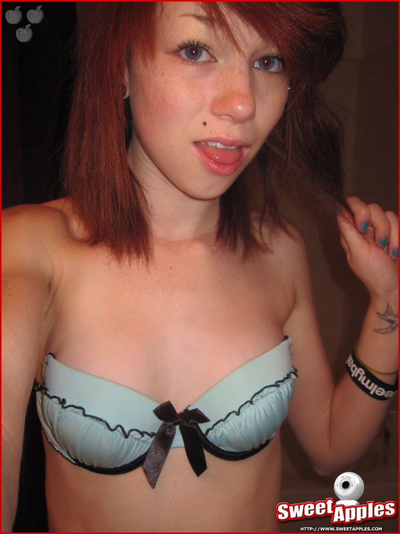 Tiny Redhead Porn photo