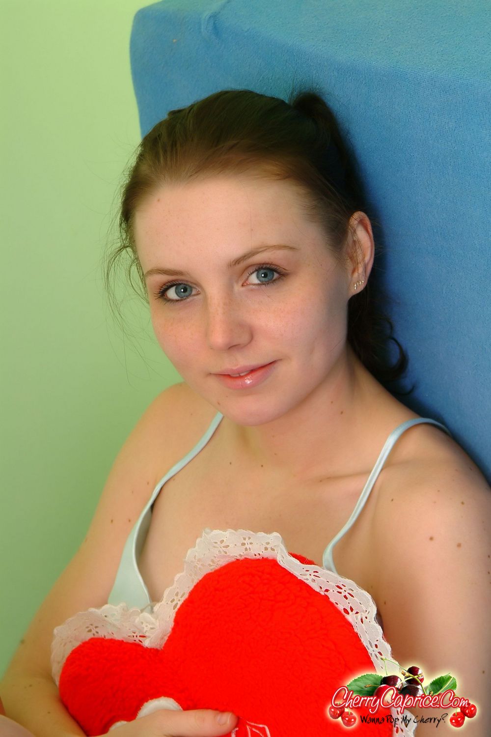 Cherry Caprice Blue Eyes Clips